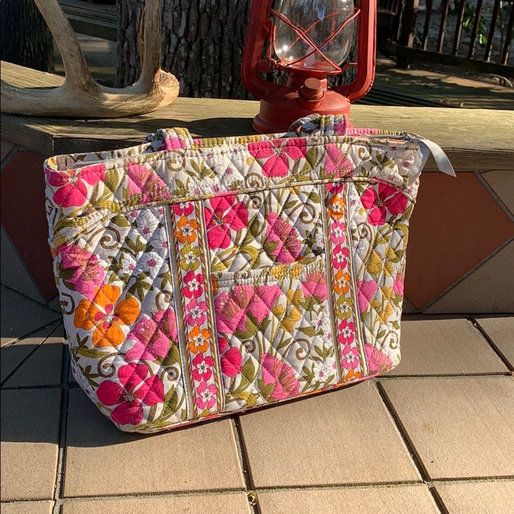 Vera Bradley Tote